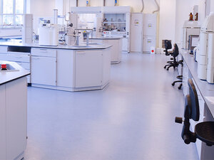 Pharma Flooring Service