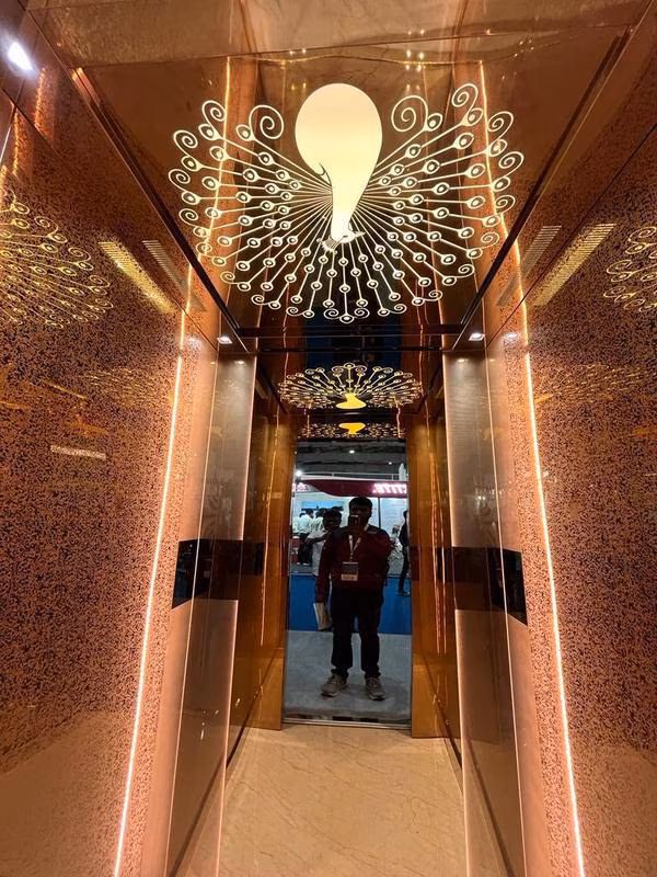 DESIGN CABINS ELEVATORS