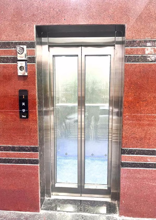 AUTOMATIC DOORS ELEVATORS