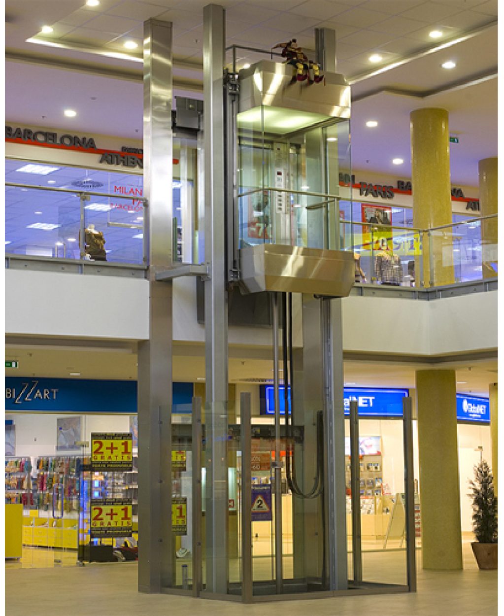 Shopping Mall Elevator