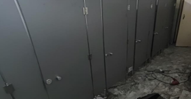 Bathroom Toilet Cubicle Partitions