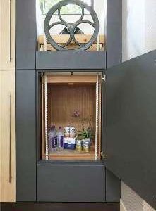 DUMBWAITER ELEVATOR