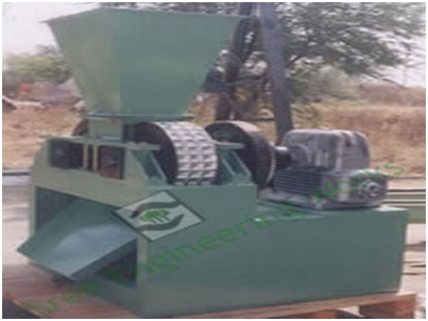 Charcoal Briquetting Machine