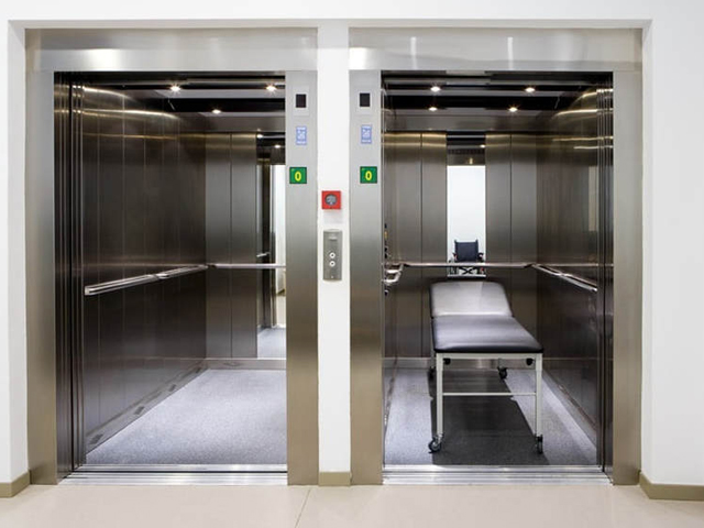 Hospital Lift