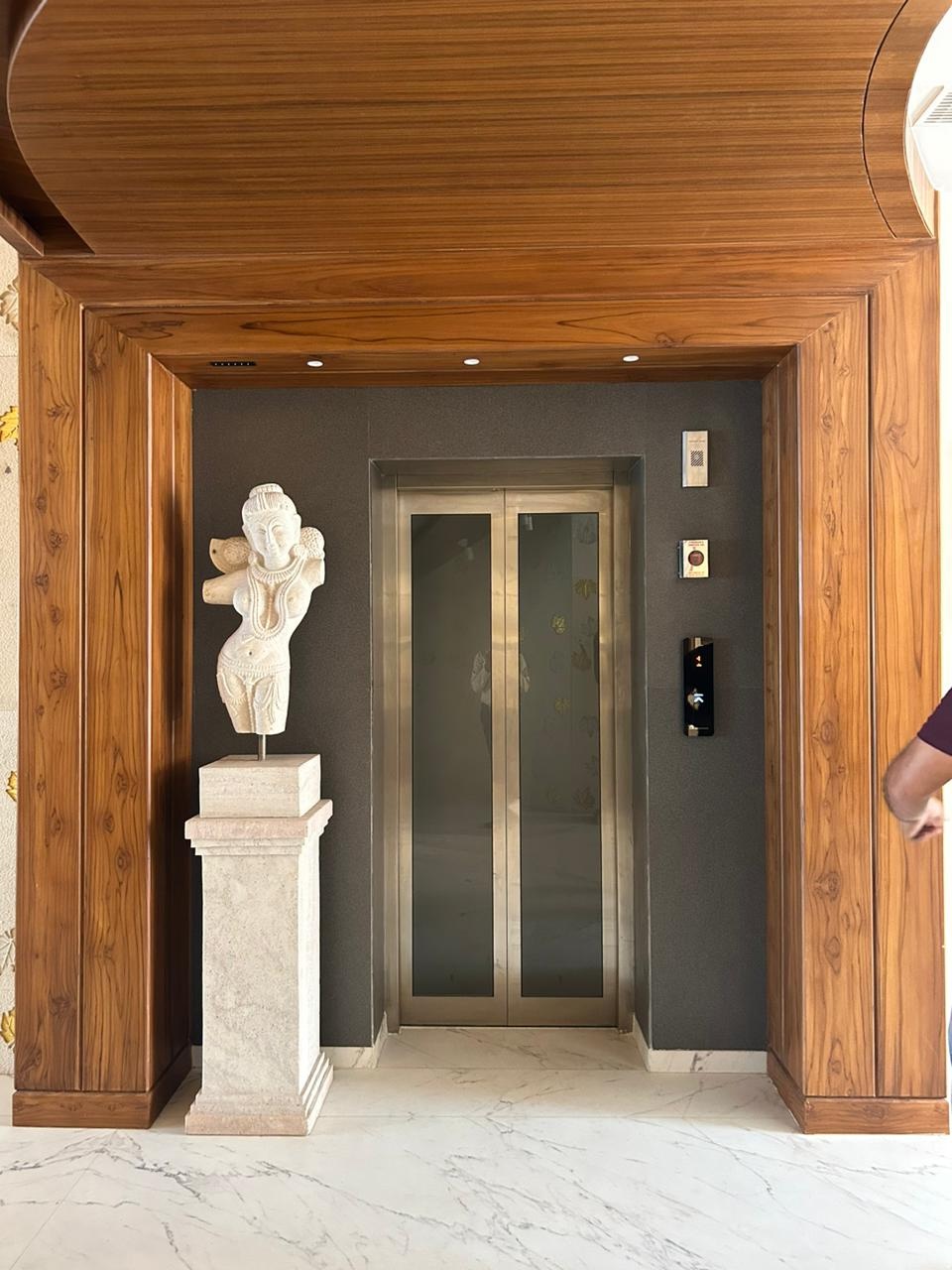 Commercial Elevators
