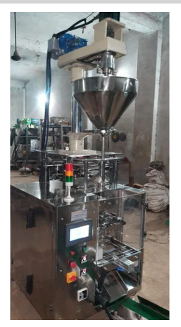 Snacks Packaging Machine