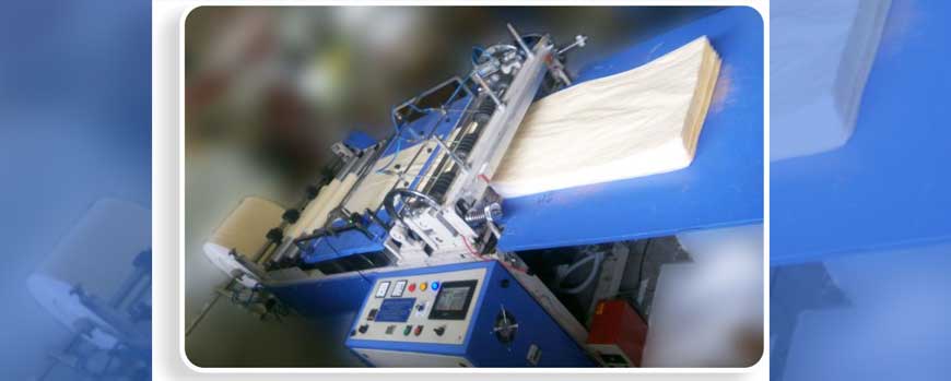 Woven Roll Cutting Machine