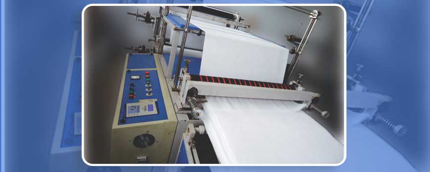 Non Woven Roll Cutting Machine