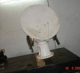 Pedistal And Ajumenths Antena