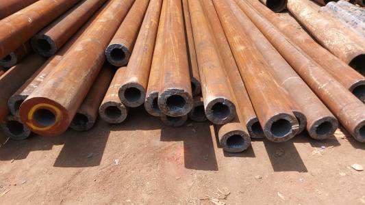 Mild steel seamless pipe