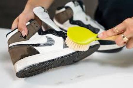 Shoe Cleaning