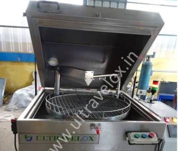 ROTARY COMPONENT CLEANING MACHINE