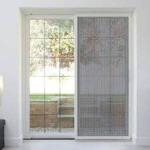 Pleated mosquito net