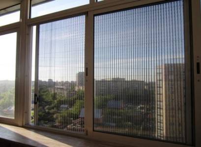 Pleated Mosquito Net
