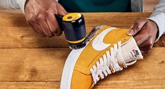 Shoe Cleaning