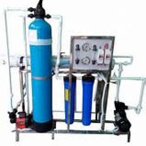 500 LPH RO Water Treatment Plant, FRP