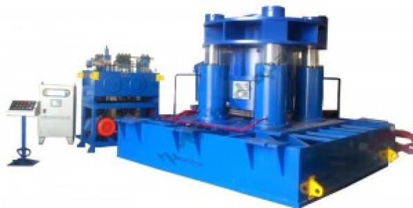 Hydraulic Press Of 1200t Cap. (Pulling) For Clamping Stators