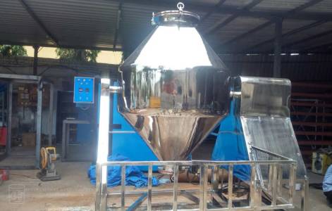 Double Cone Blender