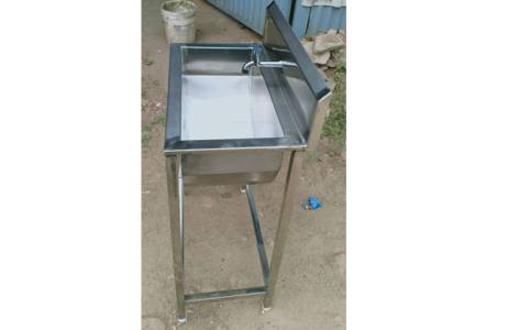 hand wash sink