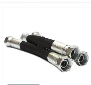 Short Hydraulic Hose