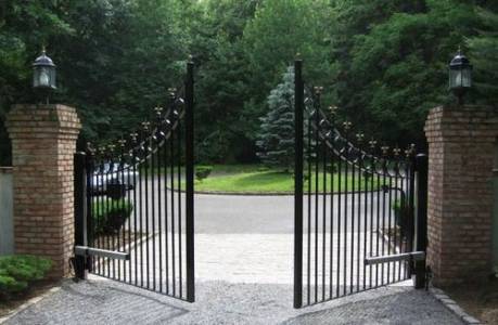 Swing Gate