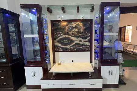 ENTERTAINMENT UNITS