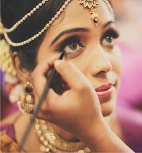 MAKEUP