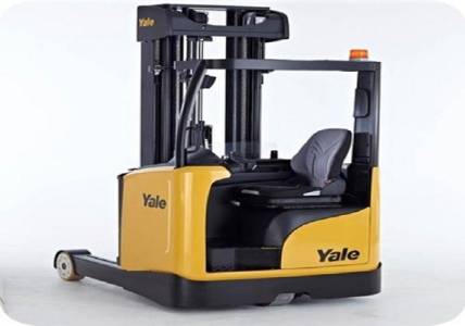 Reach trucks