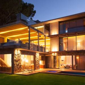 SMART AUTOMATED HOMES