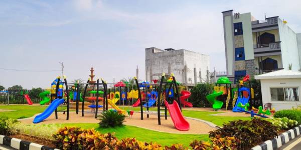 Outdoor Play Equipments