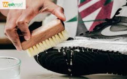 Shoe Cleaning