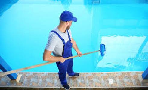 Swimming Pool Cleaning