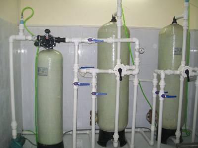 De-mineralizing Water (DM)