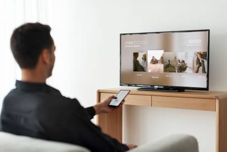 Smart Entertainment For The Smart User