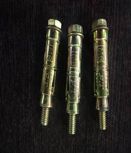 Expansion bolts