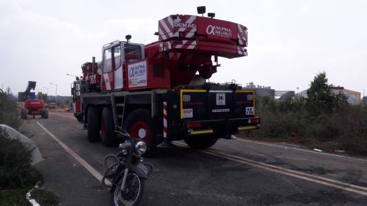 50 Ton Crane