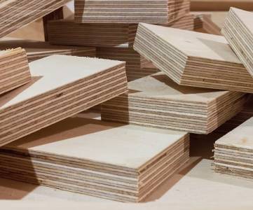 PLYWOOD
