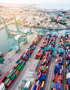 Airports & Multimodal hubs