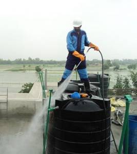 Water Tank Cleaning