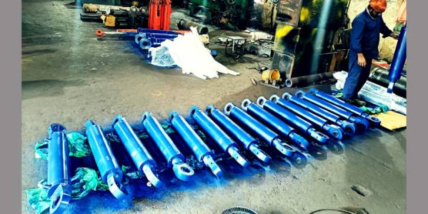 Hydraulic Cylinders / Hydraulic Jacks