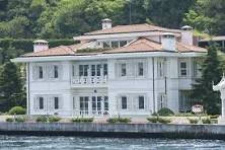villa on the river