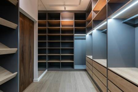WARDROBES / CUPBOARDS