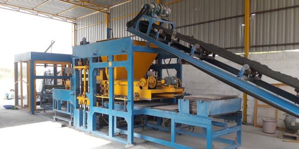 Concrete Block Making Machine